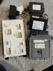 DATABOX'S MED NYCKLAR MB 14>>>>