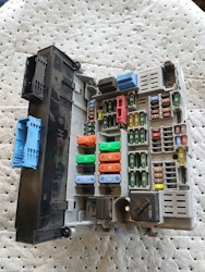 FUSEBOX BMW