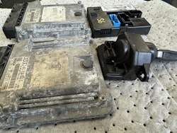 Audi S6 5.2 V10 BXA Engine Control Unit ECU Set 2007 4F1910552C