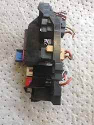 FUSEBOX UNIT VW