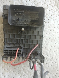 FUSEBOX UNIT VW