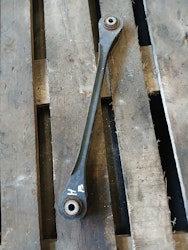 Bärarm bak vw Touareg 11-18