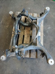 Bakaxelbalk vw Touareg 11-18