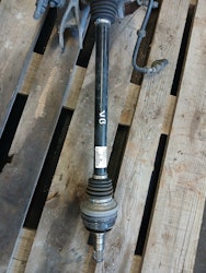 Drivaxel bak vw Touareg 11-18