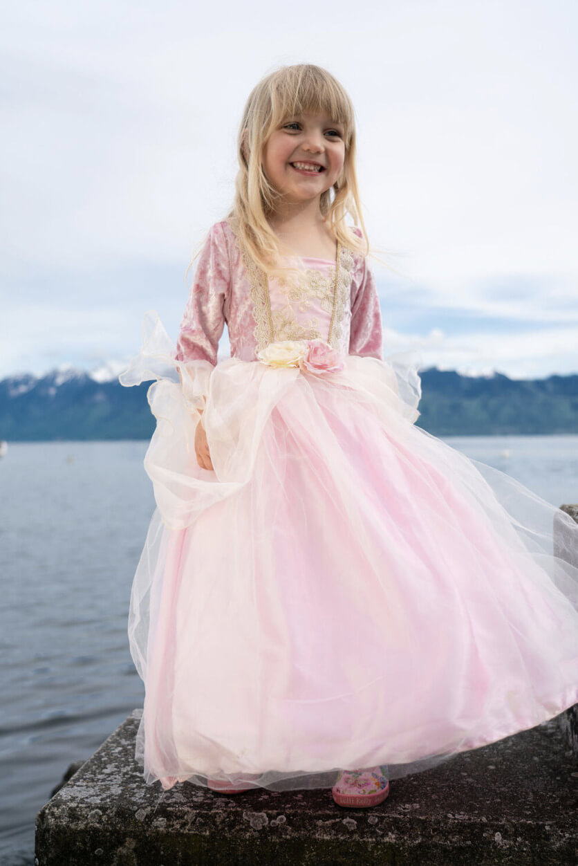 Prinsessklänning - Tyll i mängder (2-4 år)