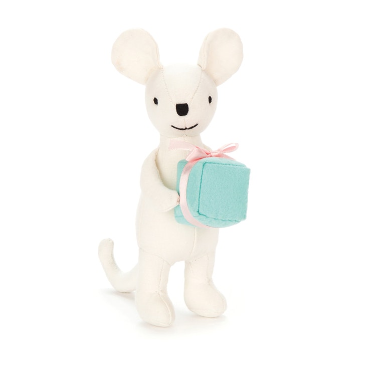 Liten mus med paket -från Jellycat - Mr Humblebees magiska leksaksaffär