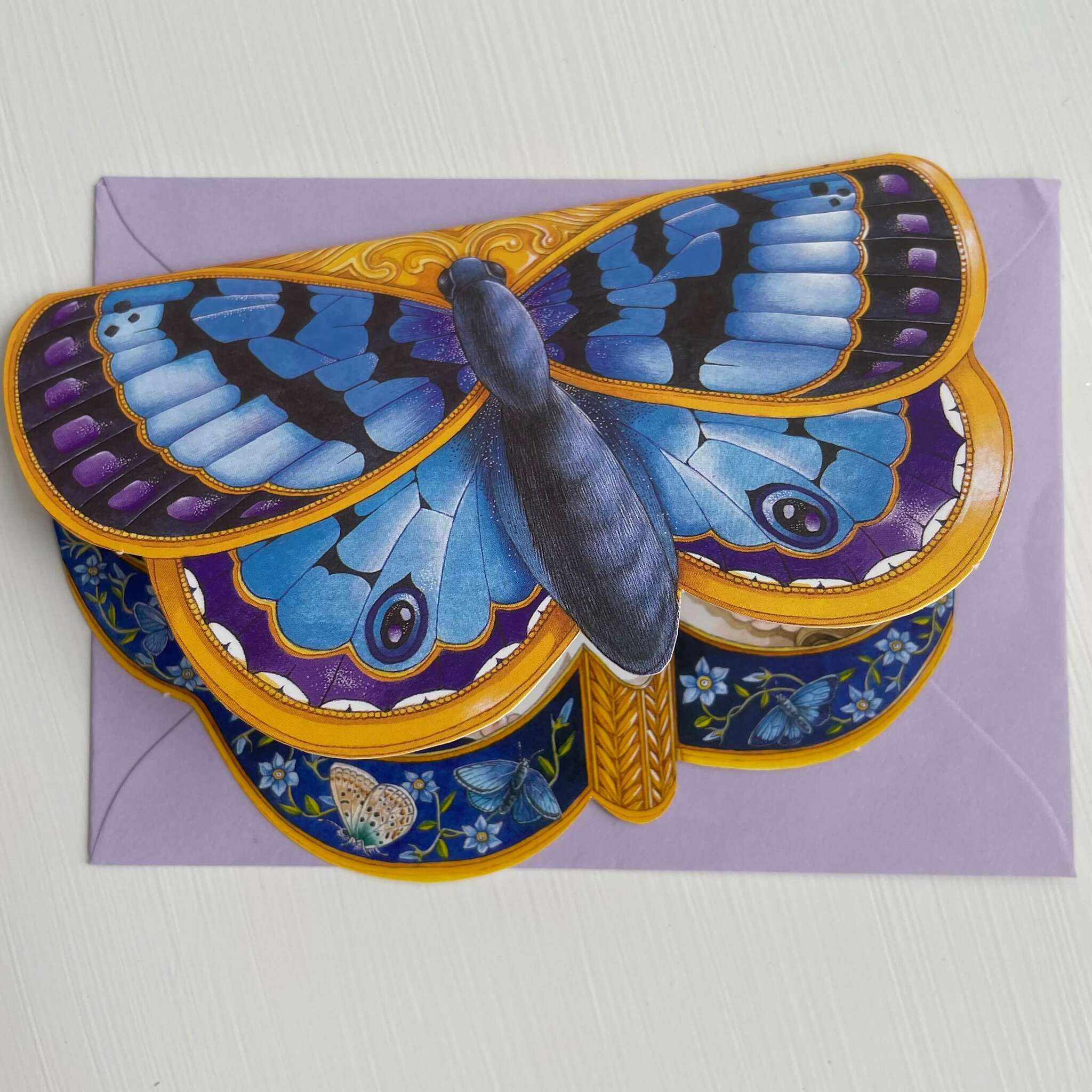 Vackert kort med kuvert - Det blå fjärilsskrinet (Fraktfritt)