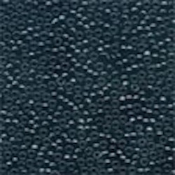Petit Glass Beads 42014 Black