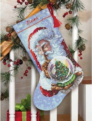 Dimensions Gold  - Santa's Snow Globe Stocking