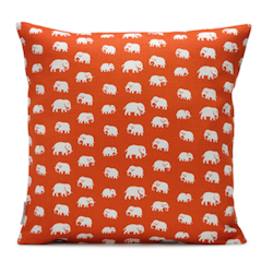 Kuddfodral Elefant 45x45 cm, orange - Svenskt Tenn