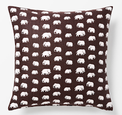 Kuddfodral Elefant 45x45 cm, brun - Svenskt Tenn