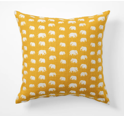 Kuddfodral Elefant 45x45 cm, gul - Svenskt Tenn