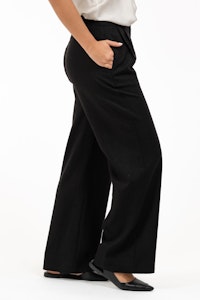 CAPRI KELLY PANTS BLACK