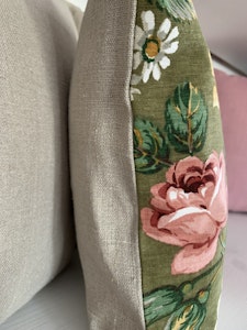 Kudde Sif  - Green&Pink - 40x30 cm
