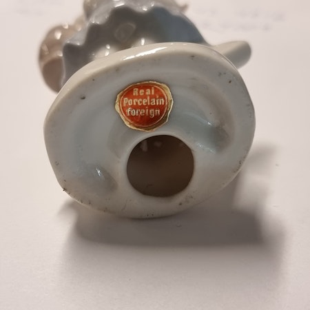 Porslinsfigur