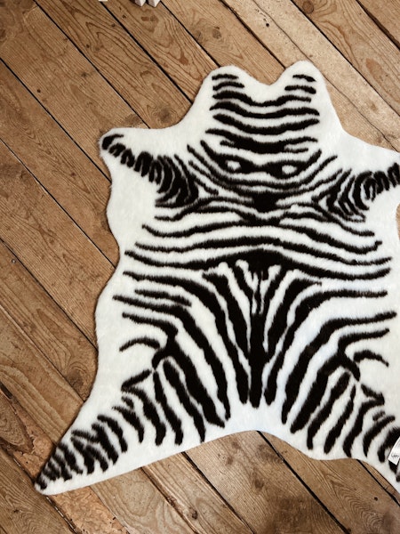 Liten zebrafäll konstgjord