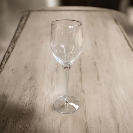 Litet glas på fot