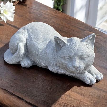Betongfigur - Sovande Katt grå