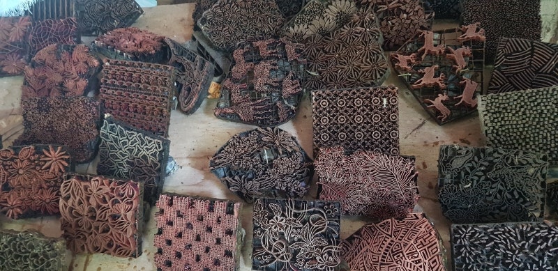 Bilder batiktillverkning  Bali 2019