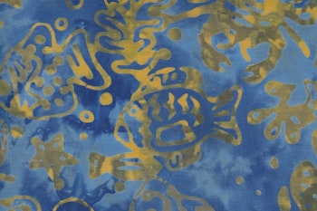 Havets innevånare i gult på blåflammig botten.