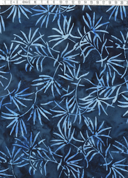 Mörkblå med bladmotiv i indigo – Batik Viskos 135 cm bred