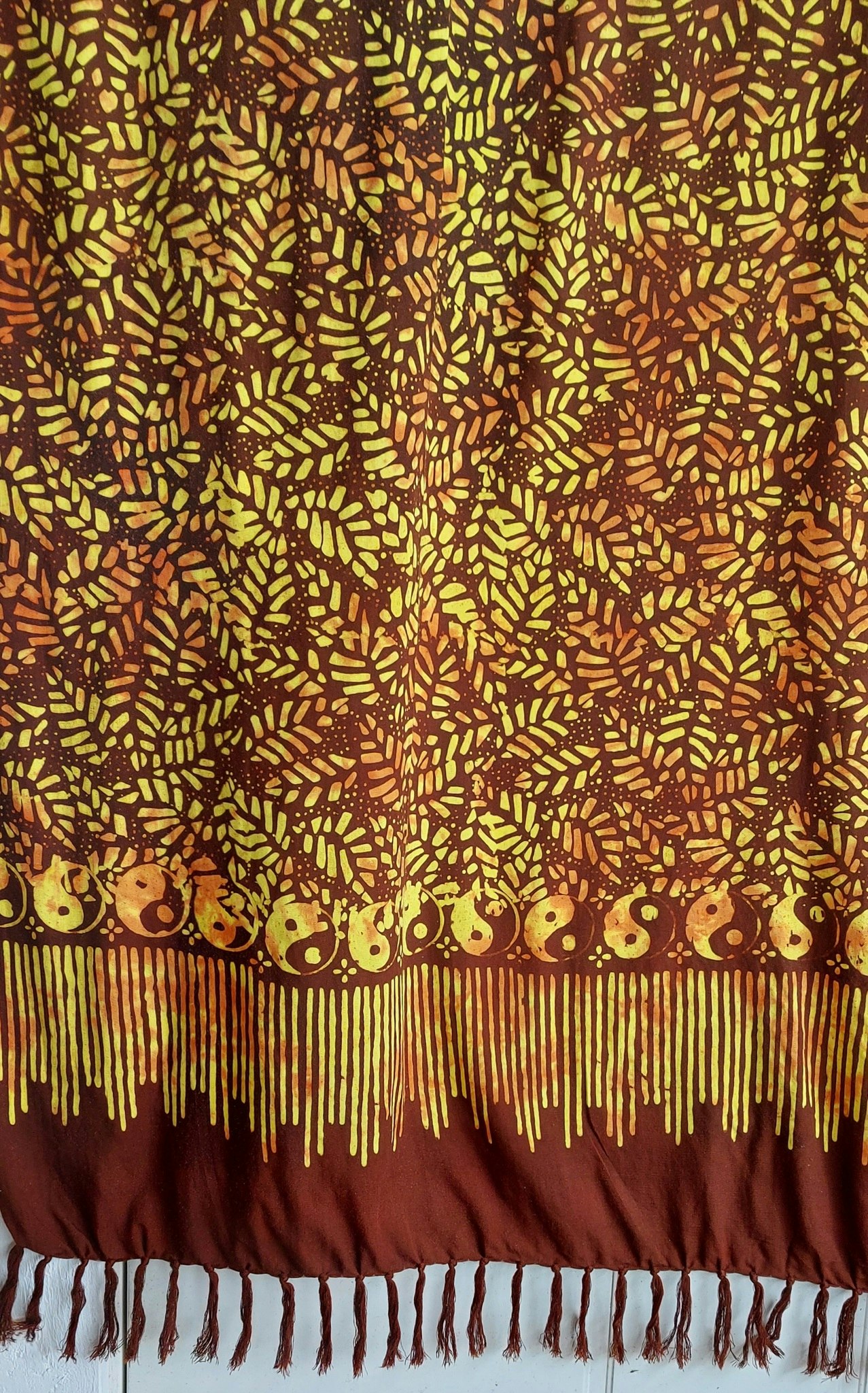 Sarong Batik / tyg viskos. Ca 115 x 160 cm + fransar