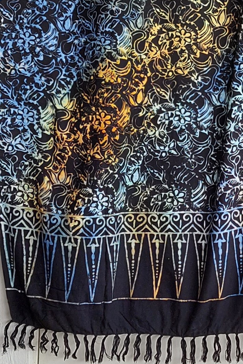 Sarong Batik / tyg viskos. Ca 115 x 160 cm + fransar