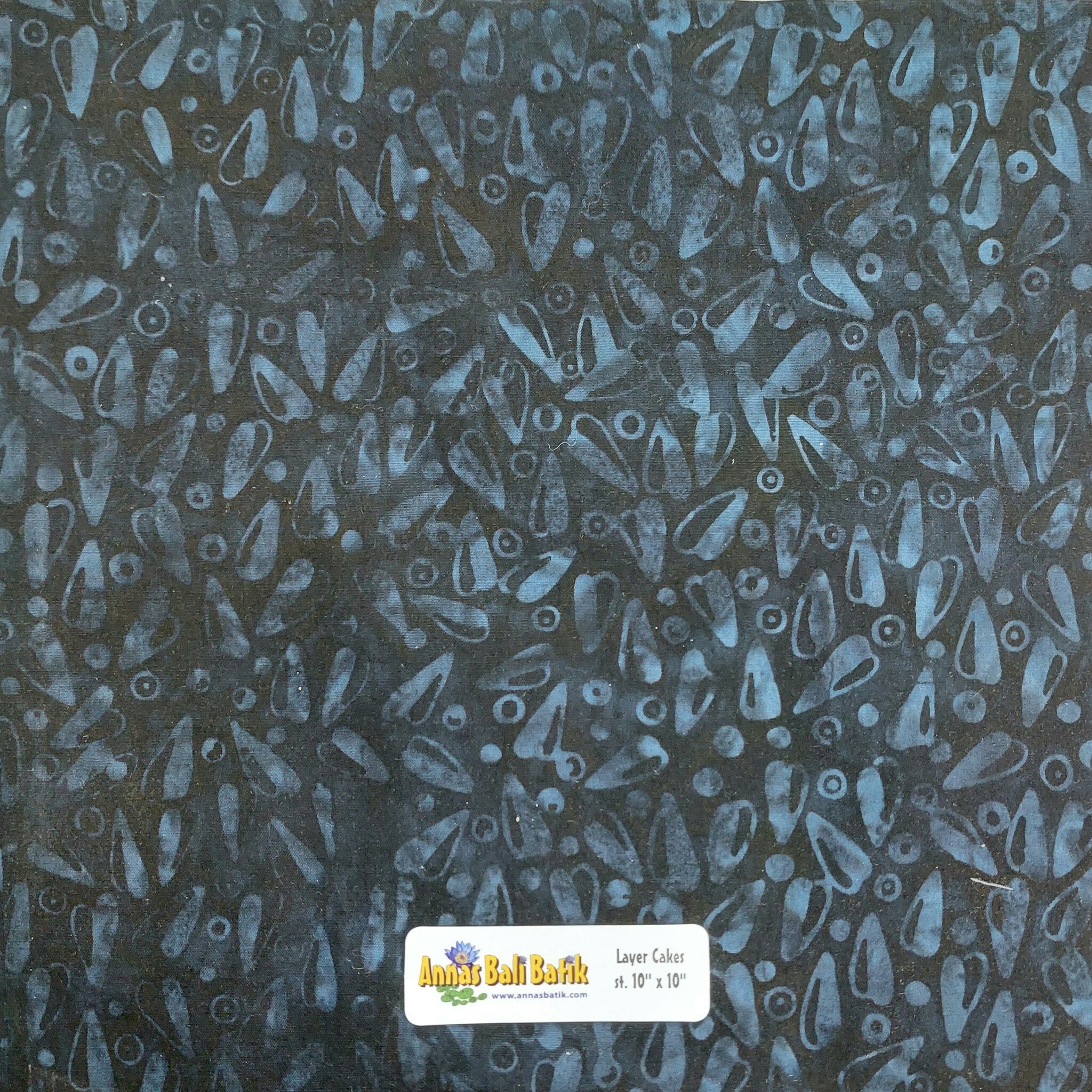 Layer Cakes Midnight Special nr 1.   40 st. 20 olika tyger. 10x10 inch