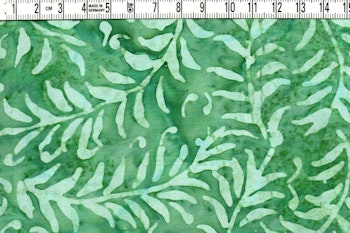 Grön på grönt. Samma mönster på tyg 3603-3608.  Batik bomull 110 cm