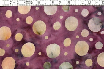 Bubbligt vinrött – Batik Viskos 140 cm bred