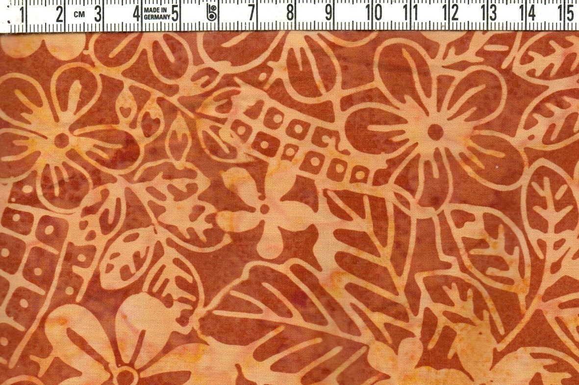 Honungsgult & nougatbrunt, kanske?. Batik bomull 110 cm