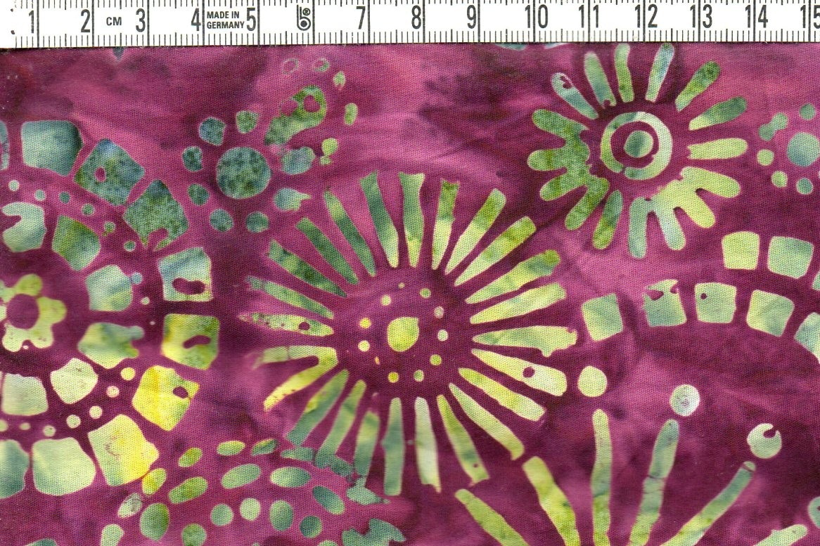 Dream lover i lila-aubergine & gul-grått. Batik bomull 110 cm