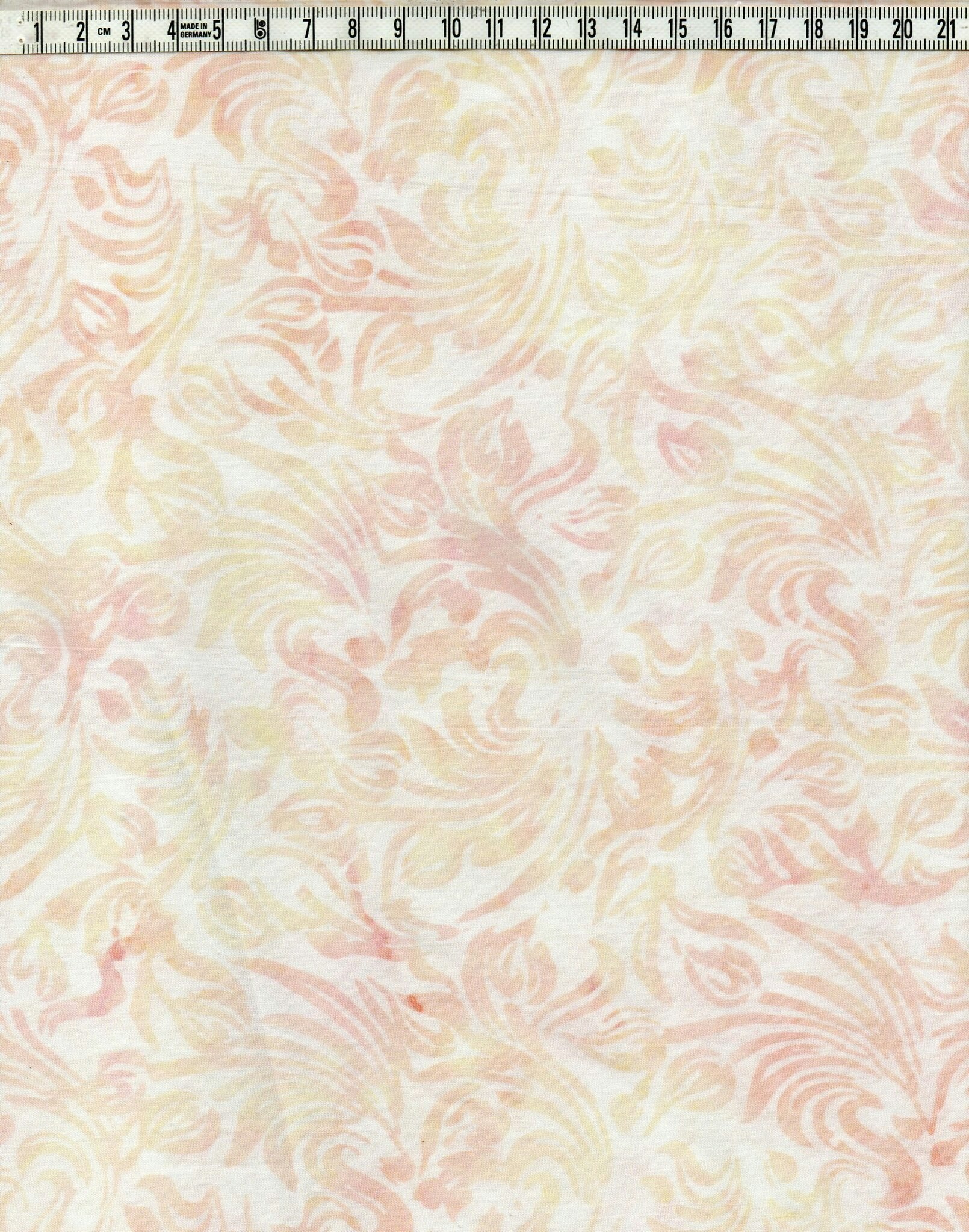 Aprikosrosa Virvlar – Batik Bomull 110 cm bred