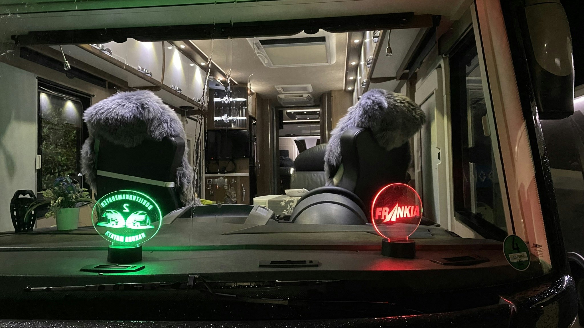 Ekstra plate til led lampe