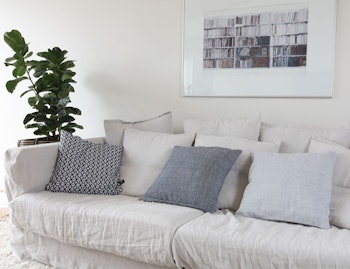 Kuddfodral återvunnen textil, ljusgrå