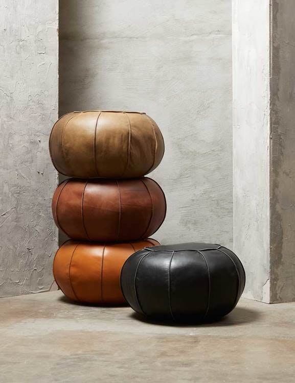 Dekorativ sittpuff brunt naturgarvat läder - Eko webshop | Design för en  hållbar livsstil | Echo of Gothenburg