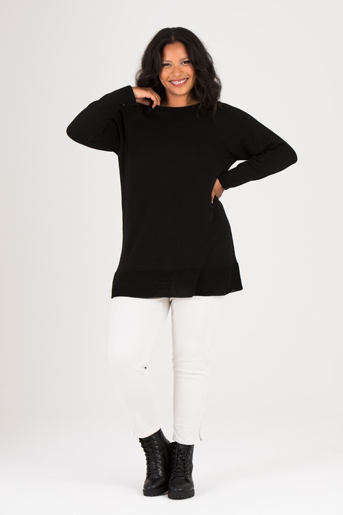 Lilja sweater black