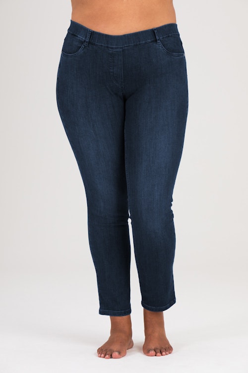 Pamela jeans 4975 dark blue