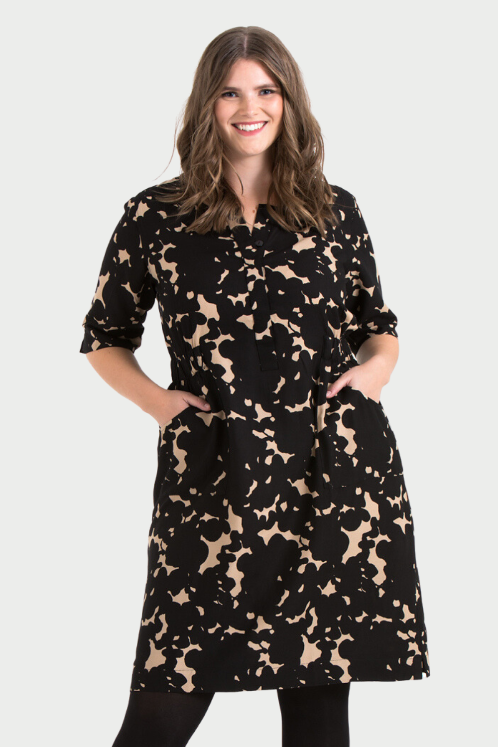 Mie dress Ink black/beige