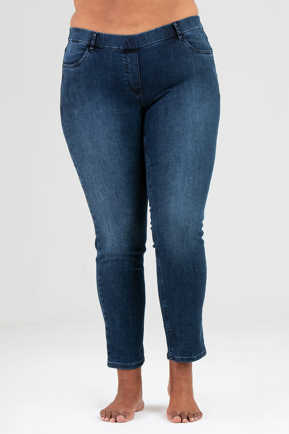 Pamela jeans 4975 / 781 mörkblå