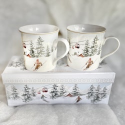 2-pack muggar i box ”Skiing”