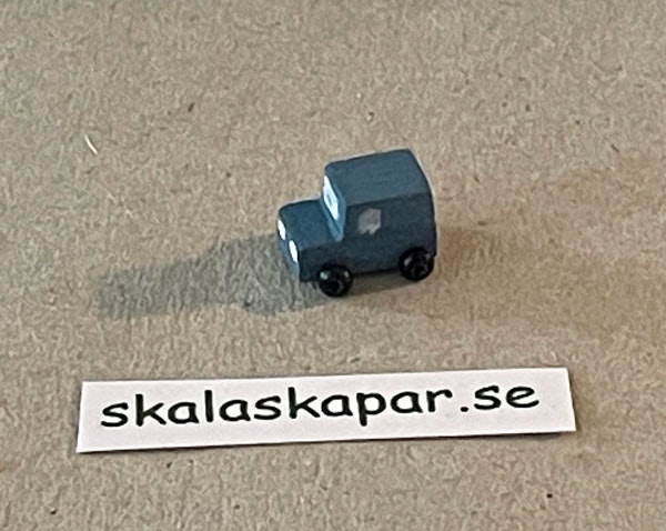 Blå liten skåpbil