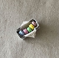 Macarons i låda