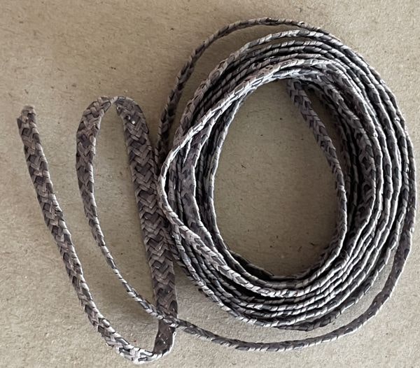 Hattstråband, grå