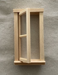 Fönster omålat ca 50x93 mm