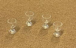 glas i plast, 4 st