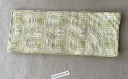 Broderad matta
