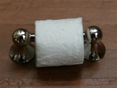Toalettrullehållare