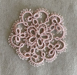 Ljusrosa duk, Karin, frivolitetsarbete, (nr12)