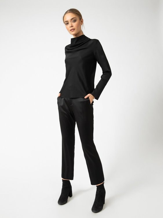 Ana Cropped Trousers Black Ahlvar Gallery